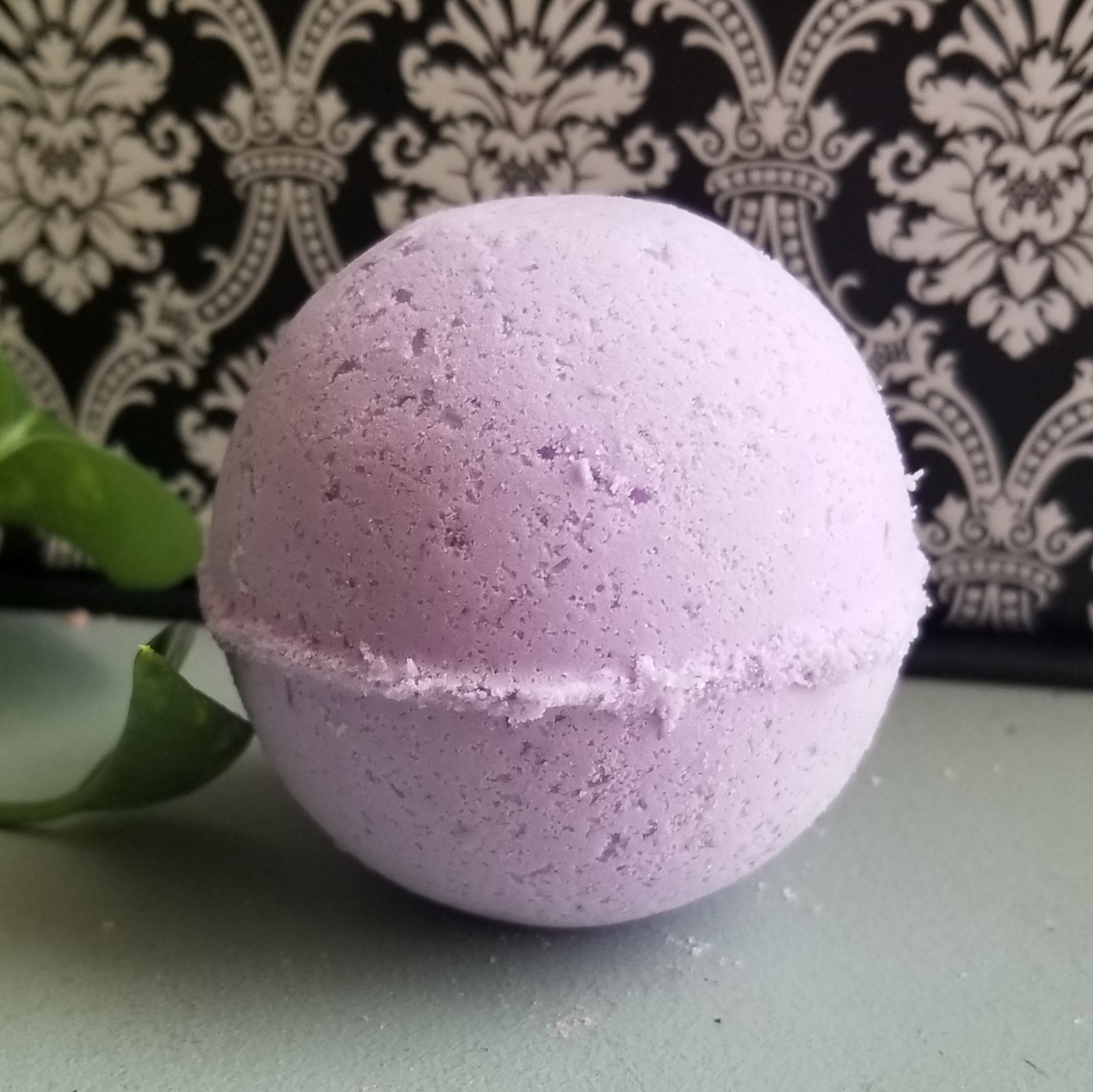 Pink Bath Bomb – Bali Mango – Glam Soaps and Gifts